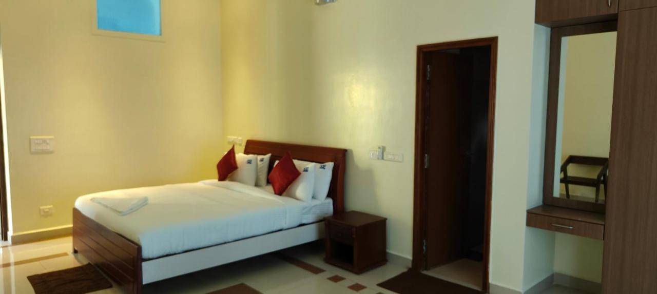 Seagull'S Nest Beach House - Unit Of Prohotel Chennai Exterior foto